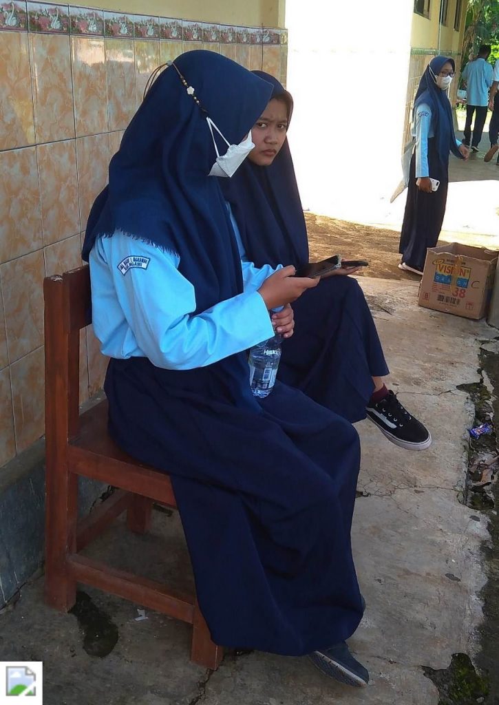 Gambar SMA Soloan Spektakuler BR 22-12-21 Cover Biru Vol 1